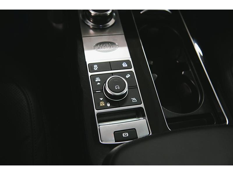 2021
Land Rover
Range Rover