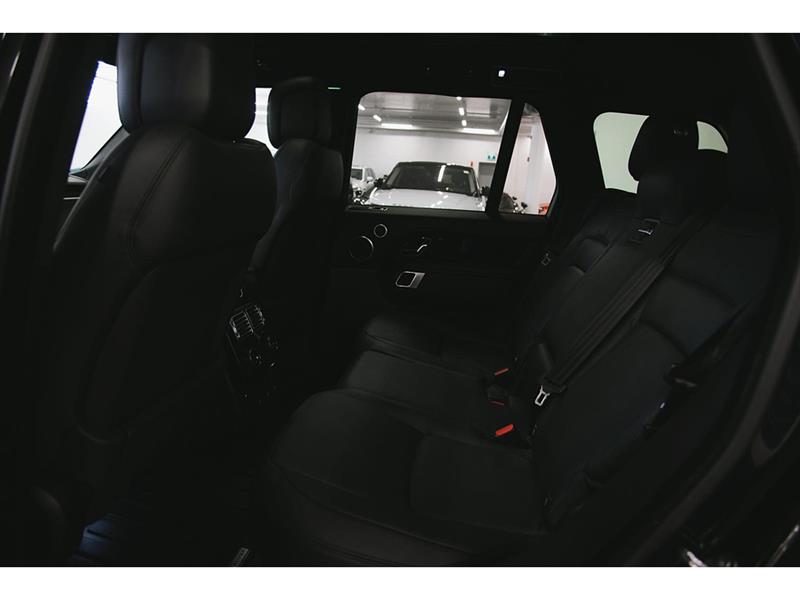 2021
Land Rover
Range Rover