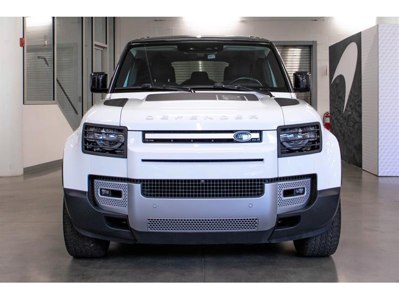 2021
Land Rover
Defender